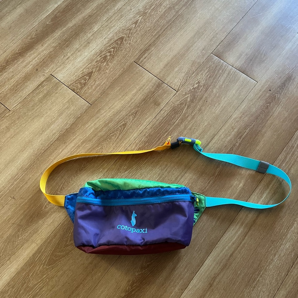 Cotopaxi 3L hip pack